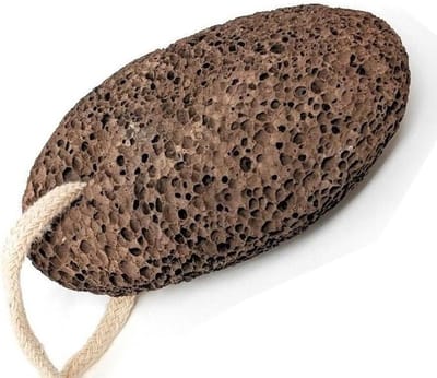 Puimsteen - Voetvijl Eeltverwijderaar - Voeten Verzorgen - Natuurlijke Aardsteen - 110 g - Grijs