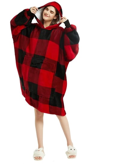 Hoodie deken - deken met mouwen - Hoodie deken is mijn beste vriend op koude winteravonden , rood en zwart