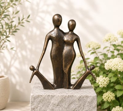 FAMILIE MET 2 KINDEREN / TUINBEELD/ BRONS / MAN / VROUW/GEZIN