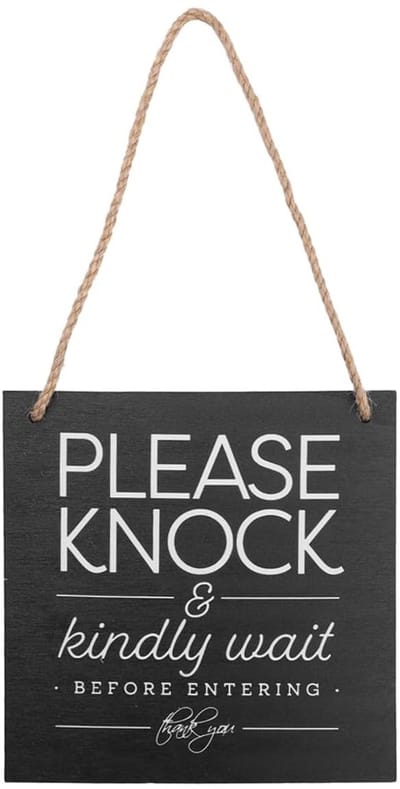 Dailygoods- Deurbordje Dubbelzijdig - Houten Deurhanger - Niet Storen / Klop - 15x15cm - Duurzaam Hout - Elegante Plaquette