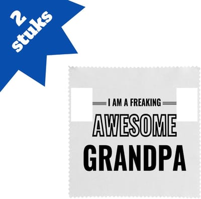 Akyol - i am a freaking awesome grandpa brillendoekjes - Opa - de meest geweldigste opa - verjaardagscadeau - verjaardag - cadeau - cadeautje voor opa - opa artikelen - kado - geschenk - gift - 17,8 bij 17,8 cm - 2 stuks