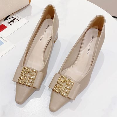 Koreaanse Versie Vierkante Neus Dikke Hak Hoge Hakken Temperament Professionele Enkelschoenen Dames Eenvoudige Vierkante Gesp Mode Damesschoenen 39 beige