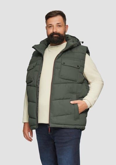s.Oliver - male - Gewatteerde bodywarmer met afneembare capuchon