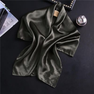 Écharpe Carrée Polyvalente 90cm en Soie Unie Châle Décoratif Protection Solaire Foulard Headscarf Hijab Européen Américain 90x90cm gray