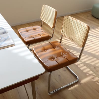 Eetkamerstoel Set van 2 - Midden Eeuws Modern - Stapelbaar Met Rotan Rugleuning En Kunstleren Zitting - Voor Eetkamer En Woonkamer - Bruin