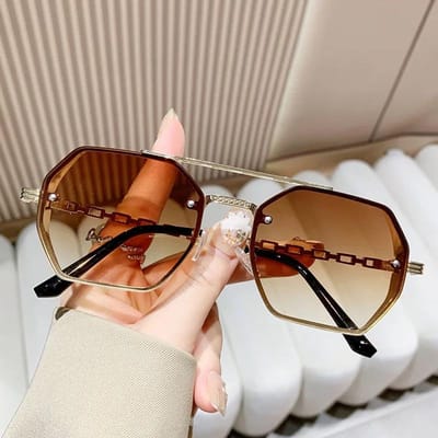 Lunettes de Soleil Carrées Design Cool Femmes Hommes Monture Métal Lunettes de Soleil Géométriques Femme Homme Mode Oculos De Sol UV400