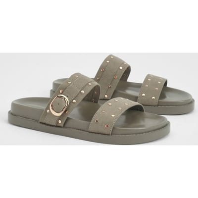 boohoo Dames Faux Suede Slippers Met Dubbele Band En Studs | Kaki | Maat: 37