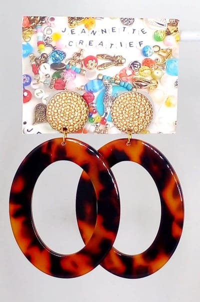 Jeannette-Creatief® - Resin - Circle Gold - Bruine Oorbellen - Resin Oorbellen – Oorbellen Bruin Zwart - Tortoise - Gouden Oorbellen - Oorbellen – Oorhangers - Oorbellen dames - Oorhaakjes - Herfstlook