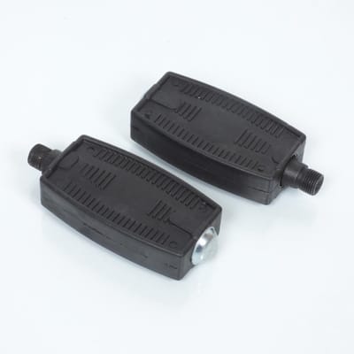 Paar ATOM-type zwarte rechts-links pedalen voor Peugeot 103 bromfiets M14x125