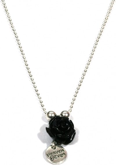 Heaven Eleven ketting rvs ballchain met een zwart koraal roosje