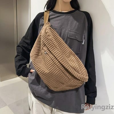 Sac banane grande capacité pour femme, sac à bandoulière décontracté, sac banane simple pour téléphone, sac banane en velours côtelé pour femme marron