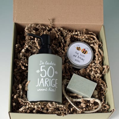 Minibox de leukste 50 jarige -  cadeau Sarah - cadeau Abraham - cadeau verjaardag