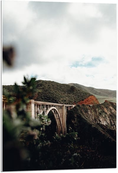 Acrylglas - Viaduct in de Bergen - 60x90cm Foto op Acrylglas (Wanddecoratie op Acrylglas)