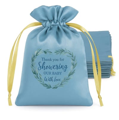 20x Satijnen Cadeau Zakjes Met Print - Satijn Zakje Met Opdruk - Zachte Cadeau Zakjes - Feestzakjes - Snoepzakjes - Uitdeelzakjes - Sieradenzakjes - Babyshower - Geboorte - Baby - Kraamfeest - 10x15cm - Lichtblauw - 20 Stuks