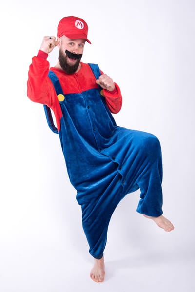 KIMU® Onesie Mario Overall met Pet - Maat M-L of 170-176 - Super Pak Kostuum Jumpsuit - Rood Blauw Huispak Fleece Pyjama Volwassenen Heren Dames Festival