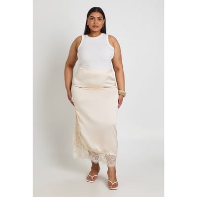 boohoo Dames Plus Satijnen Midaxi Rok Met Kanten Afwerking | Ivory | Maat: 16