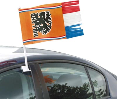 Autovlag oranjerwb franje30x35cm
