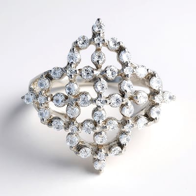 Cavill - Zilveren ring met 45 Cambodjaanse zirkonen - 925 Sterling Zilver - Rond briljant slijpsel - Elegante ring voor dames - Maat 17