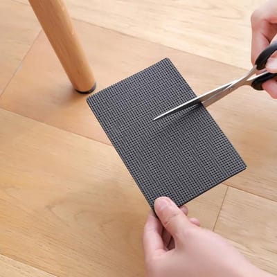 FSW-Products - Zelfklevend Meubelonderzetters Zwart – 1 Vel - Rechthoek 15x9cm - Antikras - Zelfklevende Vilt - Stoelpoot Beschermers - Vloer beschermer - Viltjes stoelpoten – Anti kras – Bescherm Vilt – Stoel onderzetter - EVA - Meubelonderzetter