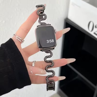 MY PROTECT - Luxe Metalen S Bandje - Geschikt Voor Apple Watch Bandje - Series 1/2/3/4/5/6/7/8/9/10/SE - 38mm - 40mm - 41mm - 42mm - Zwart