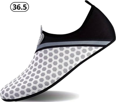 Bovista Waterschoenen Voor Kinderen & Volwassenen - Aqua Shoes - Aquaschoenen - Afzwemschoenen - Zwemles Schoenen - Wit - Maat 36.5