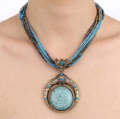 Blauw-goudkleurige ketting met ronde hanger – ketting voor dames – bohemian stijl – ketting met hanger