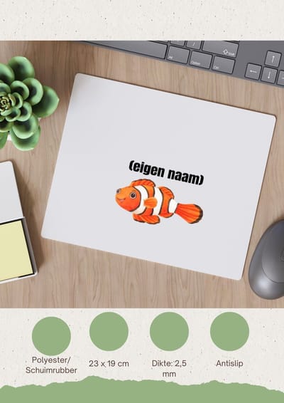 Akyol - oranje vis (nemo) met eigen naam Muismat - Vis - vissen liefhebbers - iemand die houdt van vissen - verjaardag - cadeau - kado - 23 bij 19 cm