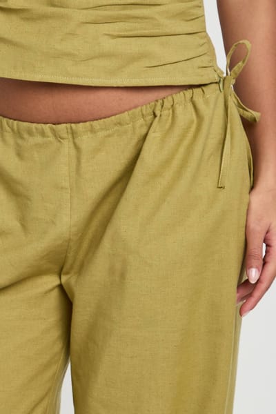 boohoo Dames Linnen-look Broek Met Strikdetail En Lage Taille | Pistache | Maat: 34