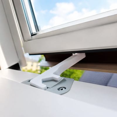 Dakraam Raamhouder - Geschikt voor VELUX® MK06 & MK10 Dakramen - Raam Vastzetter - Ventilatiehouder - Raamstopper - Wit