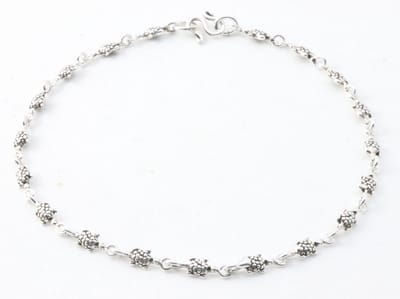 Fijne zilveren enkelband met schildpadden
