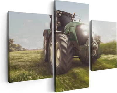 Artaza Canvas Schilderij Drieluik Tractor op het Gras - Trekker - 90x60 - Foto Op Canvas - Canvas Print