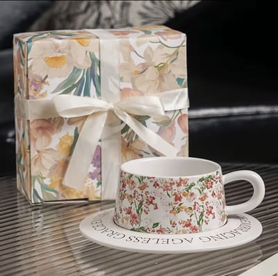 Bloemen Theekop & Schotel Set - Luxe Cadeauverpakking - Vintage Design
