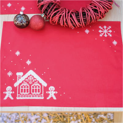 Vervaco - Placemat kit Gingerhouse set van 2 - PN-0233621 - Borduren - Borduurpakket - Borduurpakket volwassenen - Borduurpakket kind