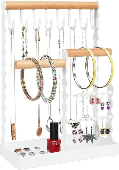 Sieradenhouder met houten ring en bladeren, perfect voor kettingen, oorbellen en armbanden, wit