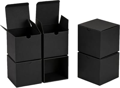 Kraftpapier geschenkdozen - 50 vierkante kartonnen dozen met deksel voor verjaardag, feest en bruiloft, 5 x 5 x 5 cm, zwart, ideaal voor cadeaus en decoratie
