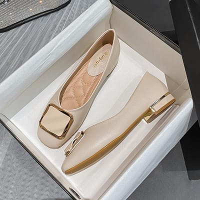 Plus Size 35 -43 Dames Lage Hak Schoenen Vierkante Neus Grote Gesp Flats Kantoor Dame Slip-On Leren Loafers Lente Pumps Schoenen 40 beige