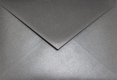 Metallic (parelmoer) grijze enveloppen A6 - 114 x 162 mm - 25 stuks - NK natgelijmde - 120 gram - Aster Metallic - Netuno