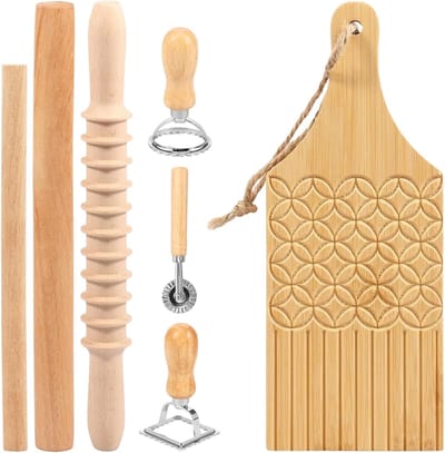 Pastasnijder Set - Ravioli Maker - Deeg Vormgeven - Ergonomisch Ontwerp - 7-Delig - Houtkleur