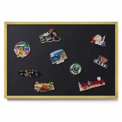 Tulup Magneetbord met Gouden Frame - Zwart Magneetbord in Effen Kleuren - 60 cm x 40 cm - Zwarte kleur - Magnetisch Bord Rechthoekig - Magnetisch Bord voor aan de Wand - Magneetbord met Effen Frame