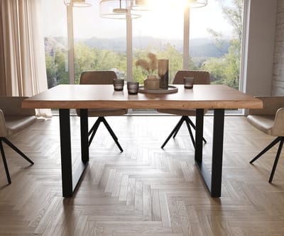 Eetkamertafel Edge acacia natuur 160x90 XL skid zwart Live-Edge