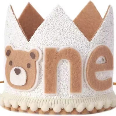 1e verjaardag cakesmash vilten hoedje One Teddy beer - beer - hoedje - cakesmash - eerste - verjaardag