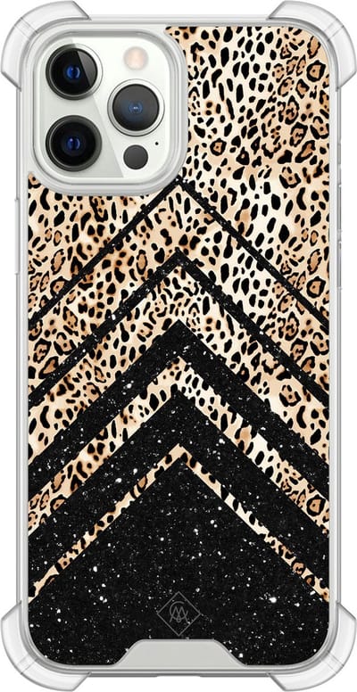 Casimoda® hoesje - Geschikt voor iPhone 12 Pro - Chevron Luipaard - Shockproof case - Extra sterk - Siliconen/TPU - Bruin/beige, Transparant
