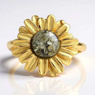 Cavill - Zilveren ring met groene Baltische barnsteen 2.2 ct - 925 Sterling zilver, verguld - ronde cabochon - bloemmotief elegante damesring