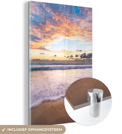 MuchoWow® Glasschilderij 120x180 cm - Schilderij acrylglas - Strand - Wolken - Water - Foto op glas - Schilderijen