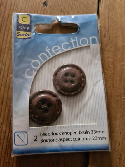 2 Lederlook knopen bruin 23mm Sorbo