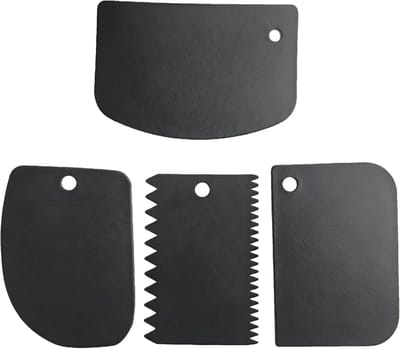 Flexibele deegschrapers set van 4, BPA-vrij, non-slip spatula en snijder voor brood, pizza en cake, 13.5 cm - 10.5 cm