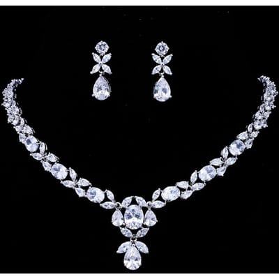 Emmaya Klassieke Kristallen Bruidssieradensets Voor Vrouwen Heldere Zirkonia Ketting Oorbellen Set Bruids Verlovingssieraden 46cm