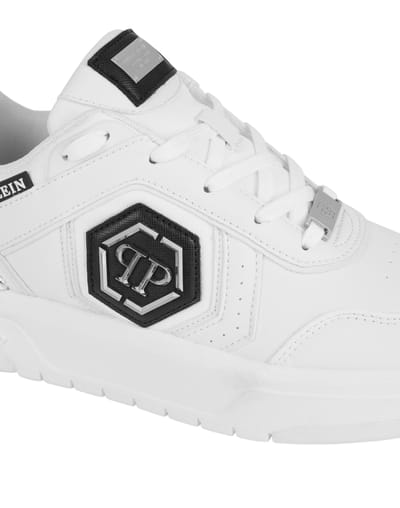 Low-Top Sneakers Sk8R
