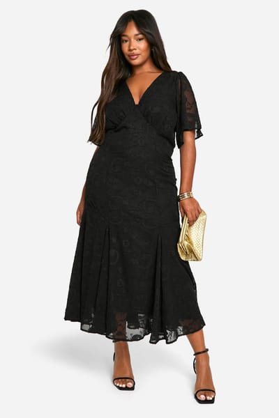 boohoo Dames Plus Jacquard Bloemen Angel Mouw Midaxi-jurk | Zwart | Maat: 54