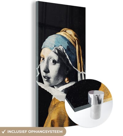 MuchoWow® Glasschilderij 20x40 cm - Schilderij acrylglas - Meisje met de parel - Goud - Zwart - Wit - Foto op glas - Schilderijen